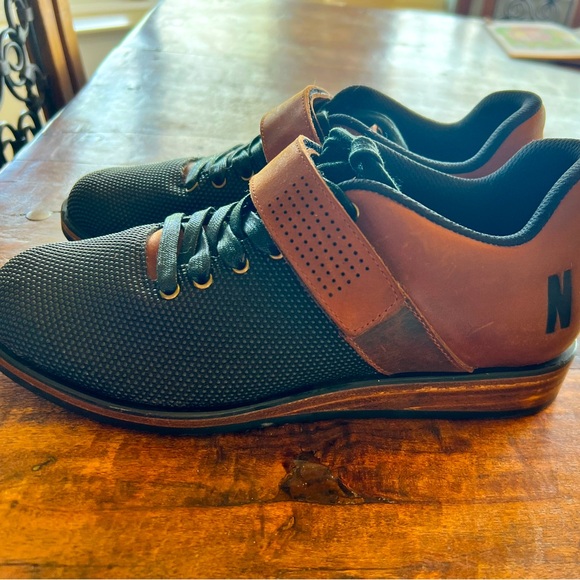 Nobull Women’s Lifters NWOT Size 9 - Picture 3 of 7